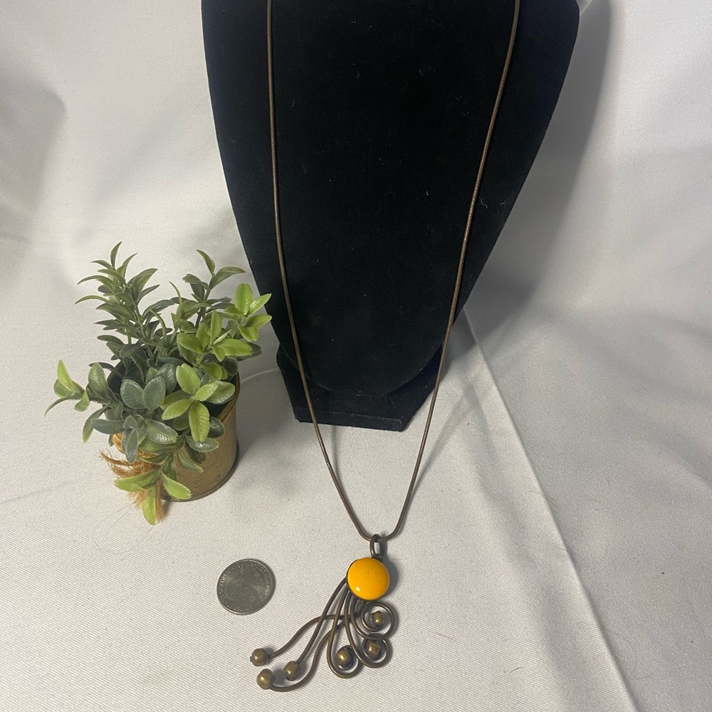 Yellow Pendant Necklace 💛🌻